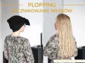 Przed i po: mokre włosy w czarnym ręczniku, a potem piękne, kręcone włosy.